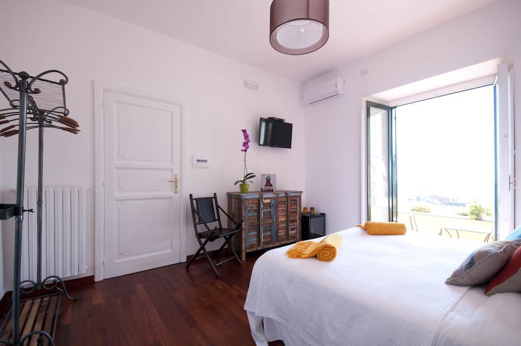 Bed & Breakfast Molo 44 Salerno